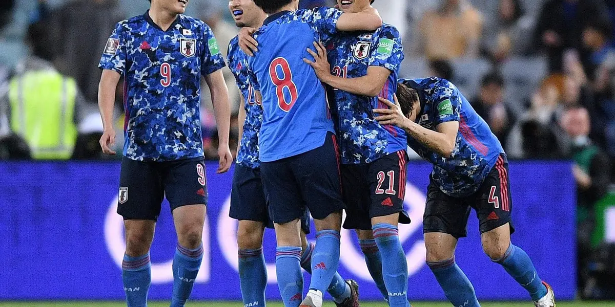 Japón y Arabia Saudita se metieron en la competencia máxima y esta noche podrían sumarse nuevas selecciones.