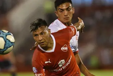 Jorge Sampaoli luego de buscar a Sebastián Villa en Club Atlético Boca Juniors, piensa buscar otro jugador en Club Atlético Independiente.