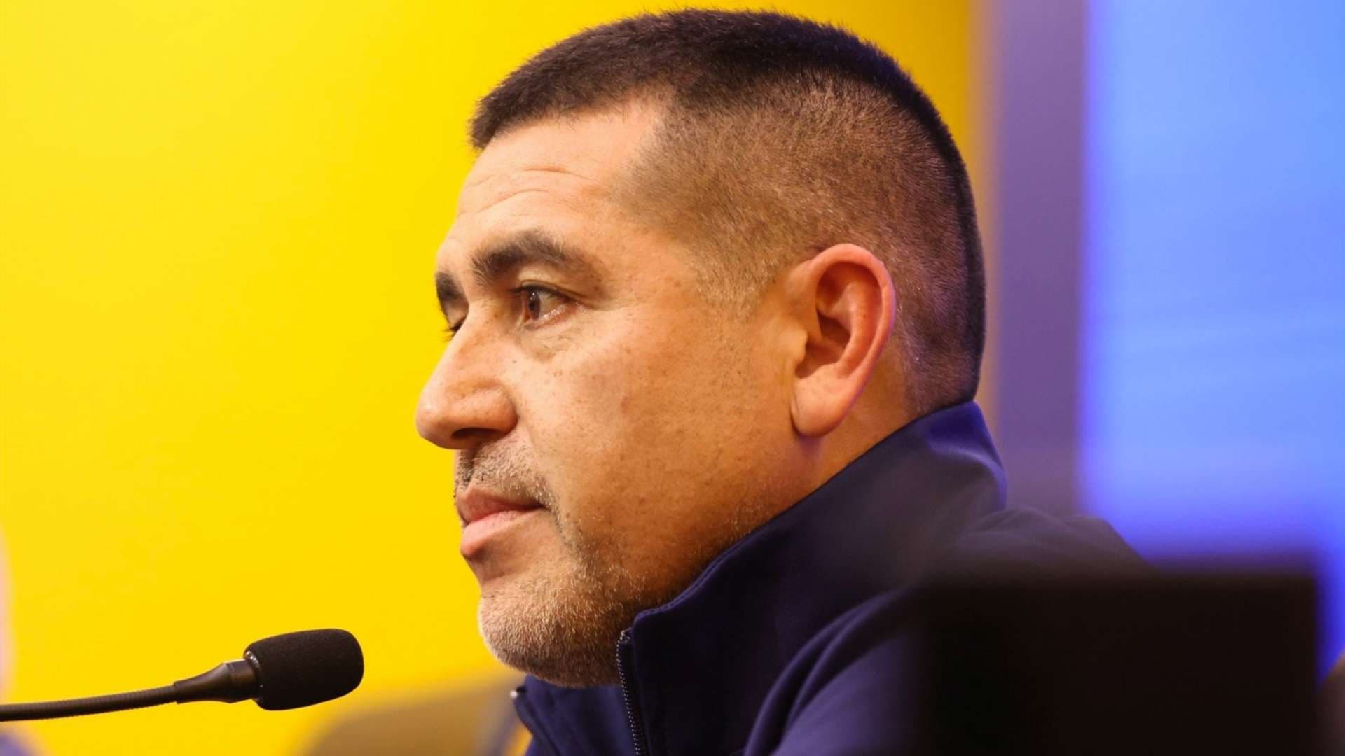 Juan Román Riquelme en conferencia
