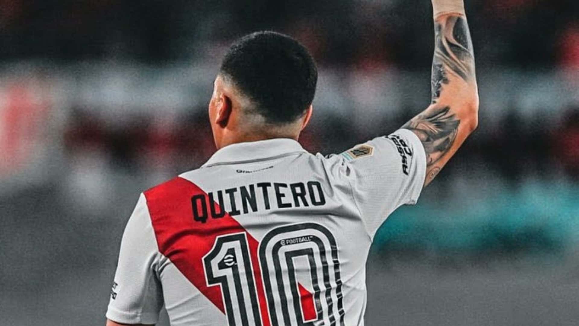Juanfer Quintero con la 10 de River