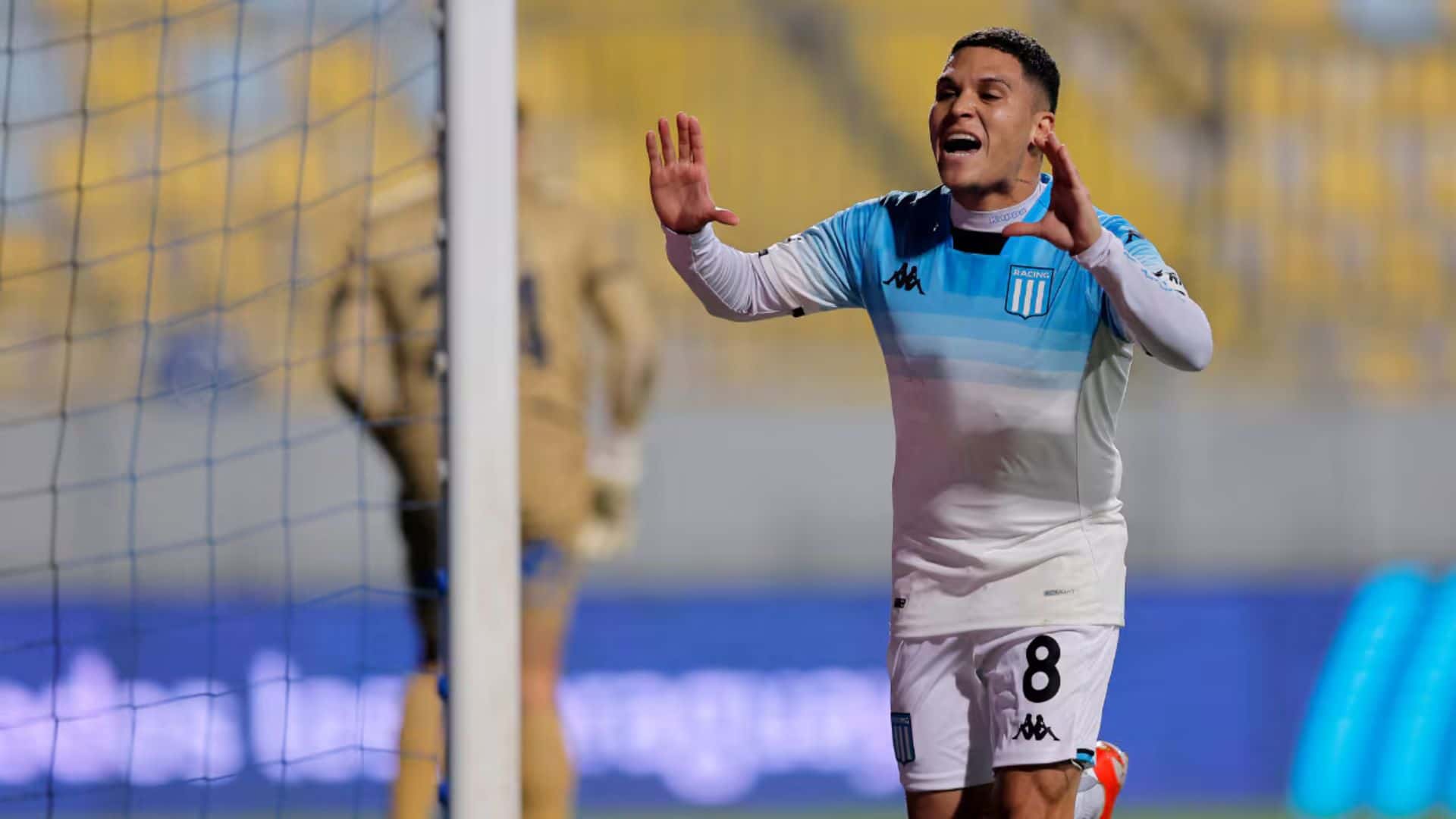 Juanfer Quintero y su festejo de gol ante Huachipato. (Foto: AFP)