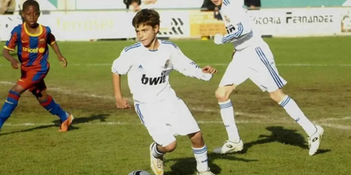 Julián Álvarez es una de las figuras del equipo de Marcelo Gallardo y antes de llegar al Millonario, estuvo a prueba en el Real Madrid donde no pudo quedarse en España y también en Boca Juniors aunque su amor por River fue más para el delantero. ¿Cómo fueron las experiencias del atacante? Toda la información acá.