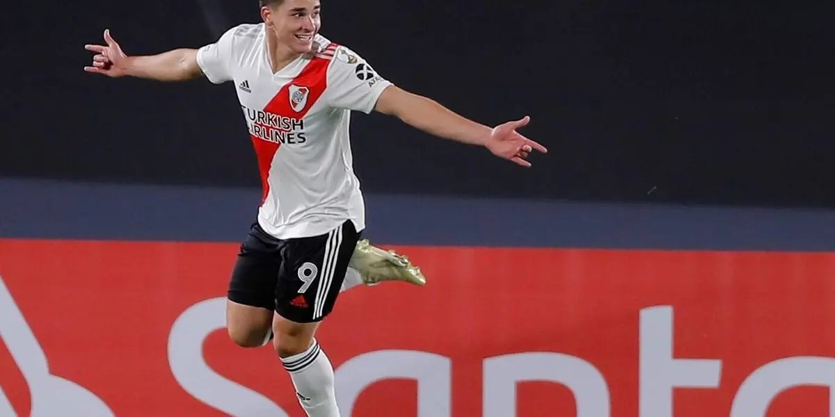 Julián Álvarez es una de las joyas que sacó River Plate en el último tiempo, sus grandes actuaciones hicieron que el Orlando City lo venga a buscar y oferte 10 millones dólares más bonos, pero desde el club rechazaron la oferta ¿Cuál fue el principal motivo? Toda la información acá.
