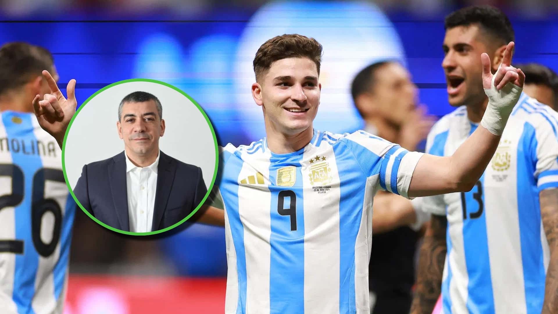 Julián Álvarez festeja gol en Argentina.
