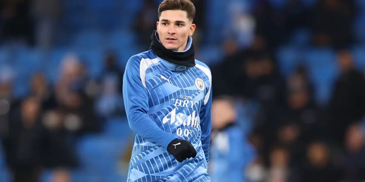 Julián Álvarez fue suplente en Champions League