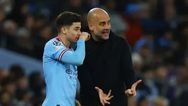 Julián Álvarez - Pep Guardiola (Foto: X)