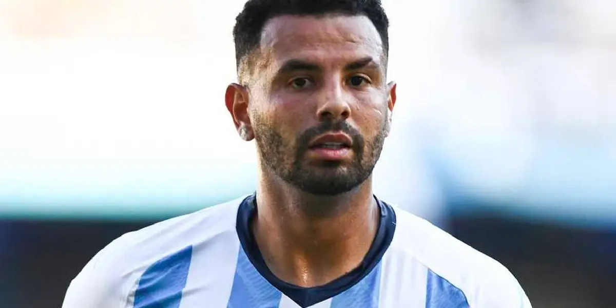 La Academia igualó 1 a 1 ante Banfield y se mantiene invicto en la Copa de la Liga. Sin embargo, la gente explotó contra el colombiano.