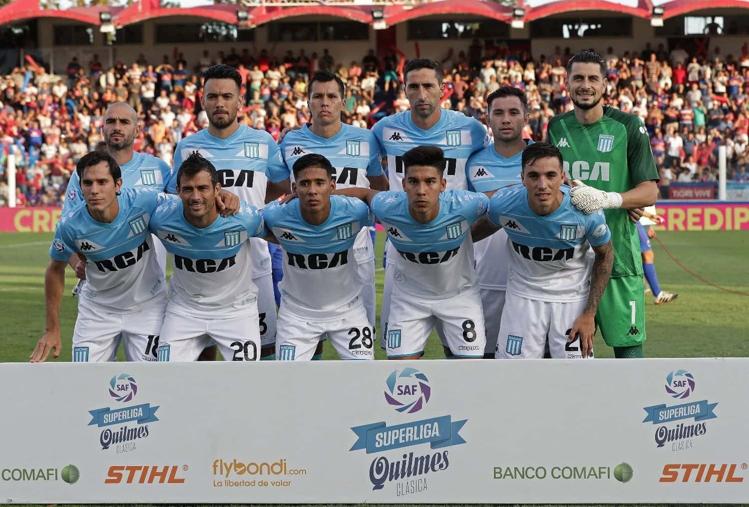 La Academia quiere contar con un defensor con pasado en el club.
