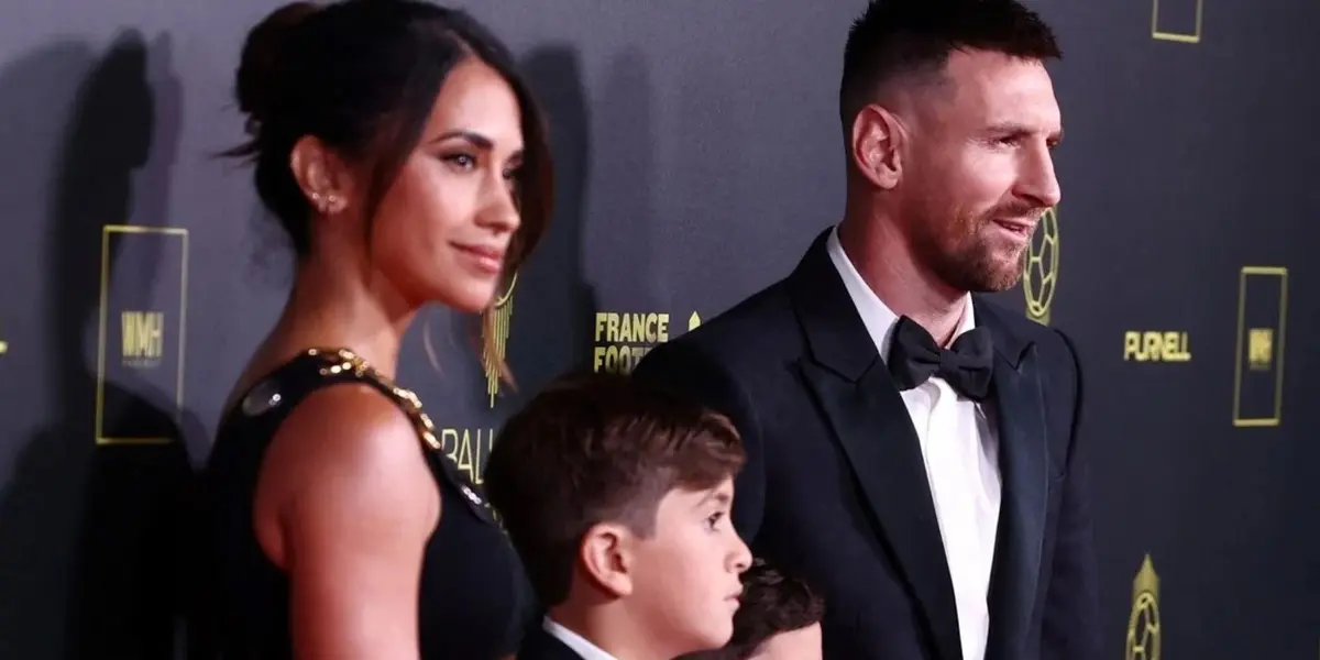 La actitud del astro argentino llamó la atención y podría comprometerlo con su esposa.