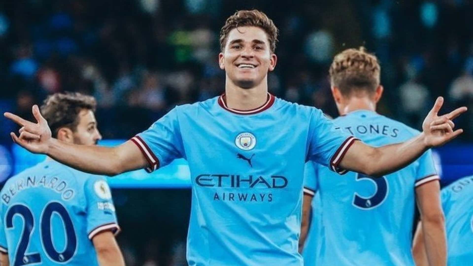 La ‘Araña’ vive un gran momento en Manchester City y en base a eso, recibió un enorme reconocimiento a nivel global.