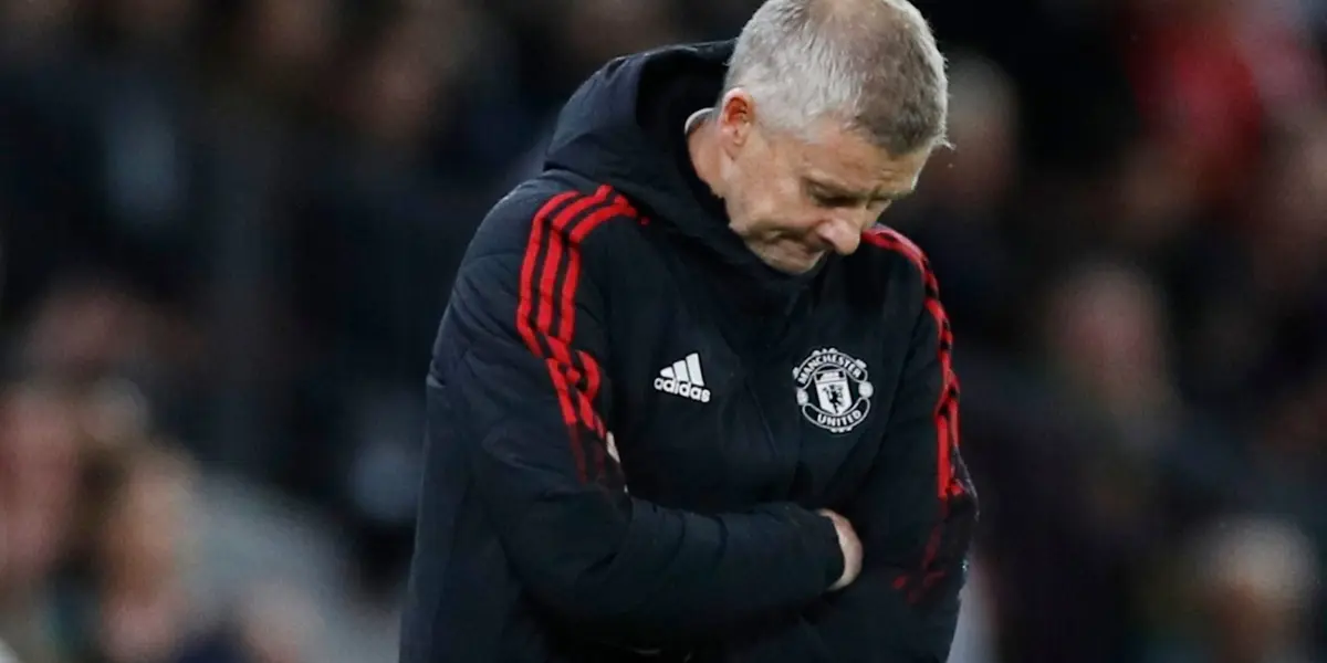 La derrota ante el Liverpool por 5 a 0 y en Old Trafford hizo mucho daño. En los pasillos de los Diablos Rojos se escucha el nombre de un nuevo DT.