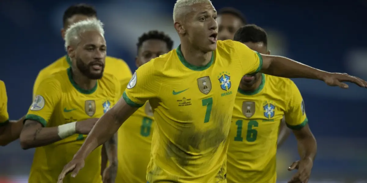 La FIFA dio el nuevo listado de selecciones y Argentina se mantiene en la cuarta posición de ránking que vuelve a liderar Brasil.