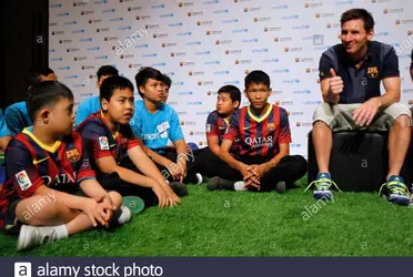 La fundación organización caritativa Peace & Sport reconoció a Lionel Messi con el premio Campeón de la Paz Mundial 2020 por su labor para la educación y la inclusión social de los niños carenciados