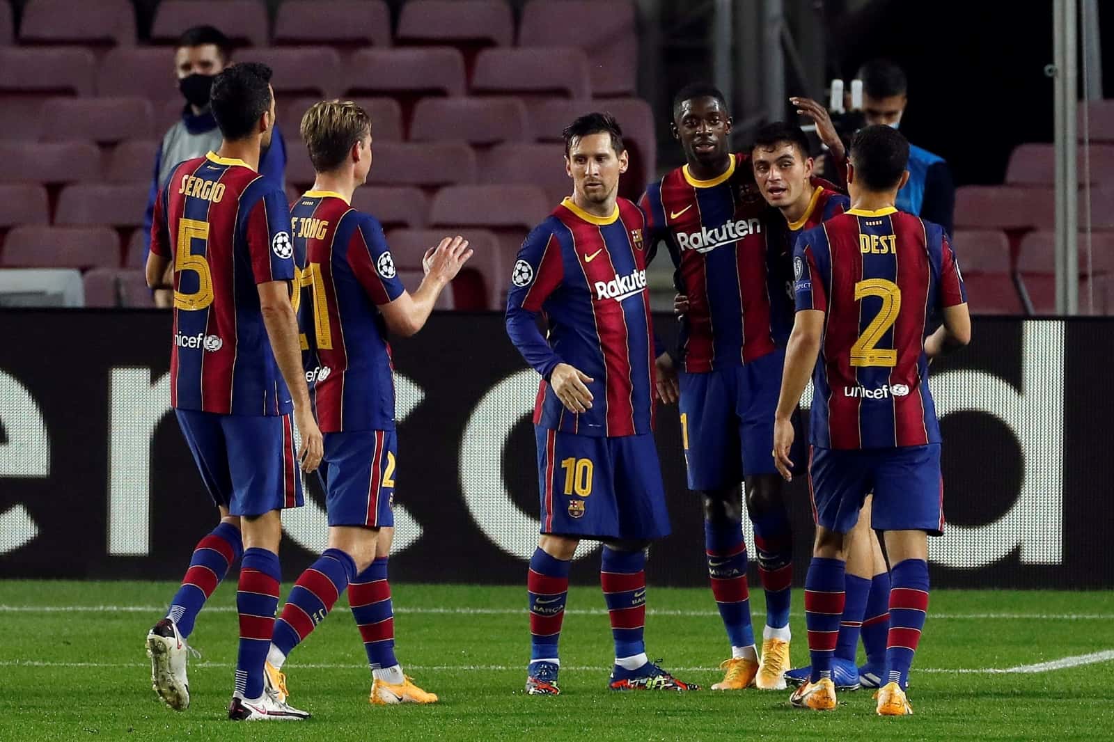 La joven promesa del Barcelona que está en boca de todo el mundo, mas por su sencillez que por su juego.