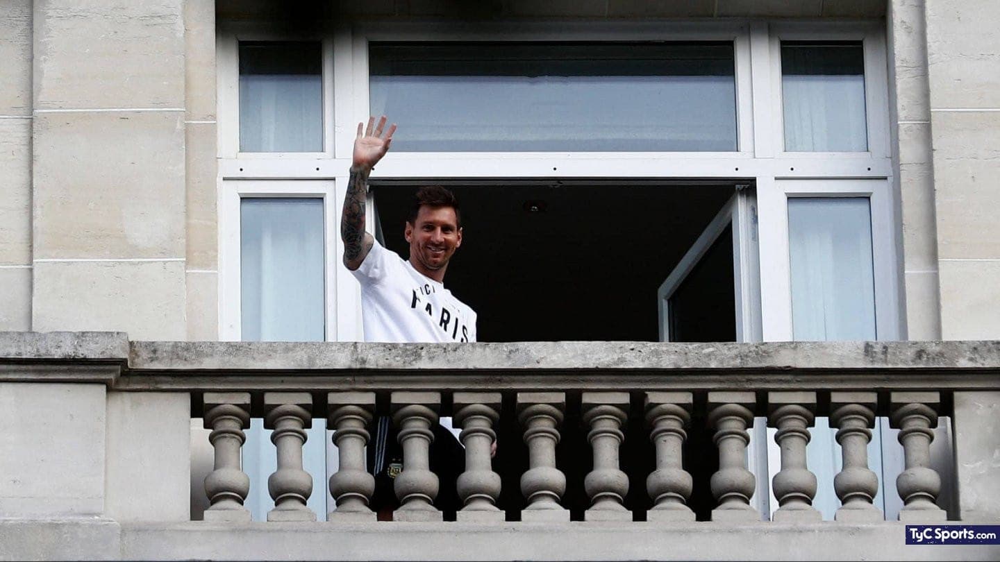 La llegada de Lionel Messi al PSG ya es una realidad y debido a cantidad de estrellas que fichó el conjunto francés en este mercado de pases, la directiva decidió no contar con algunos jugadores para la próxima temporada, uno de los que está en carpeta es Mauro Icardi ¿Quiénes serían? Enterate de toda la información acá.