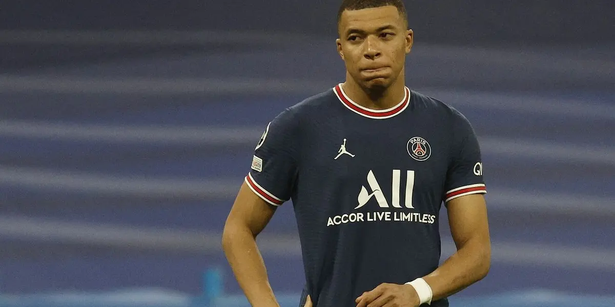 La prensa francesa se despachó con una información que repercute no solo en París, si no también en Madrid, sobre la continuidad del delantero en el lider de la actual Ligue 1.
