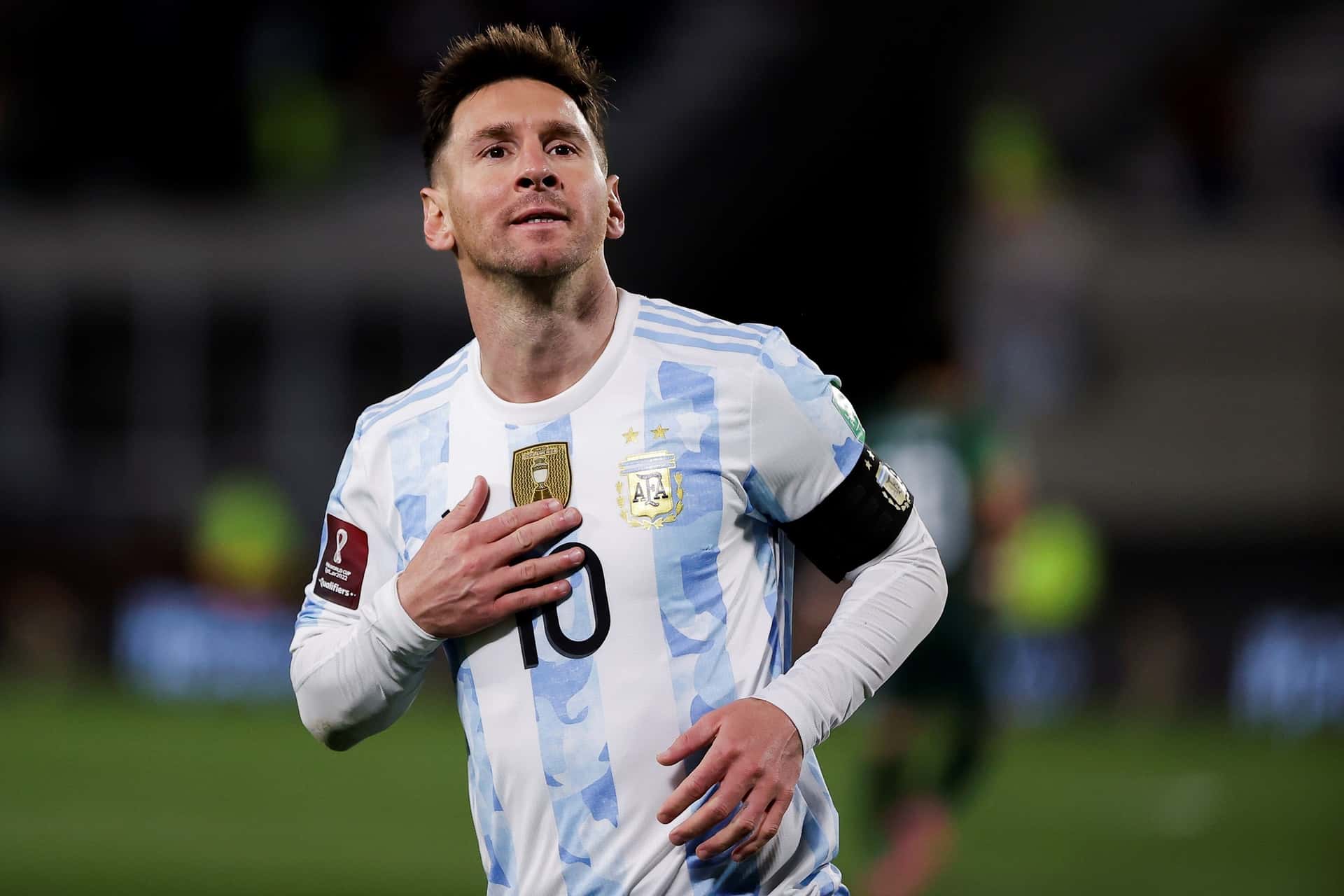 La Pulga metió tres goles en la victoria ante Bolivia y se convirtió en el máximo goleador de selecciones sudamericanas.