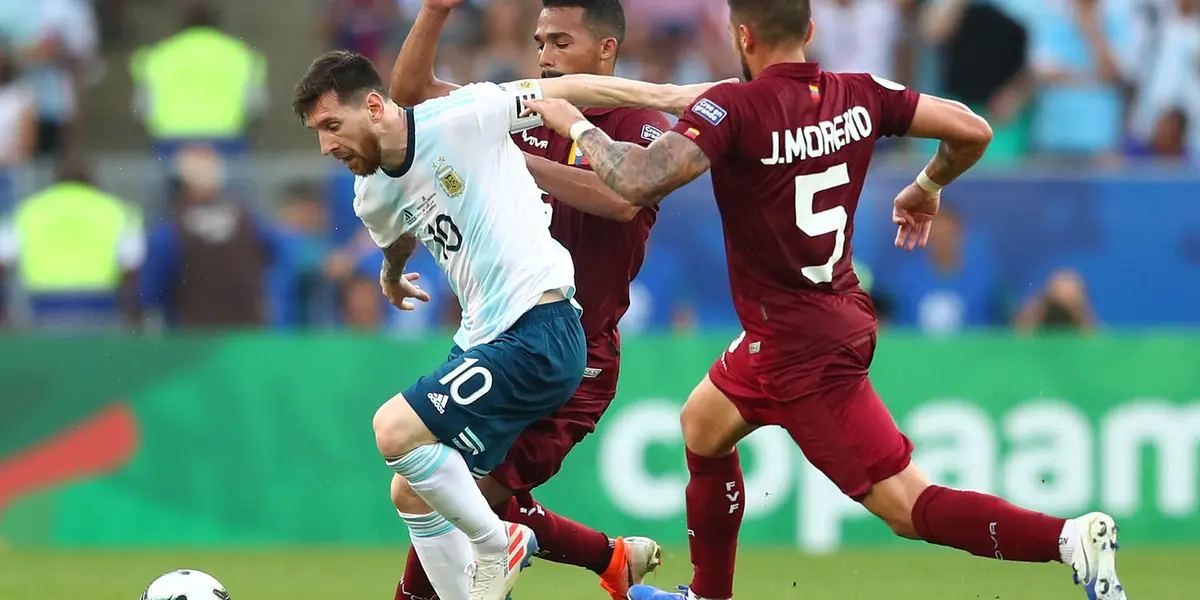 La Selección Argentina visita a Venezuela el próximo dos de septiembre en Caracas por la triple fecha de eliminatorias sudamericanas rumbo al Mundial de Qatar 2022. El último encuentro por este certamen de visitante fue en 2016 y terminó 2-2 ¿Cómo es el historial de la Albiceleste en su visita con la Vinotinto? Enterate de toda la información acá.