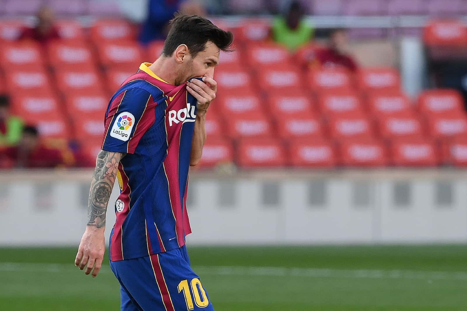 Las cosas siguen mal para Lionel Messi en Fútbol Club Barcelona, y un cambio radical en su carrera podría efectuarse luego de su fatal partido ante Real Madrid Club de Fútbol.
