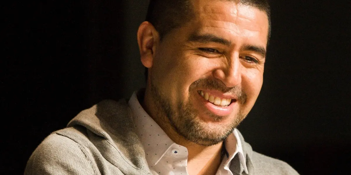 Las redes explotaron tras el video que utilizó Riquelme para comunicarse con los hinchas.