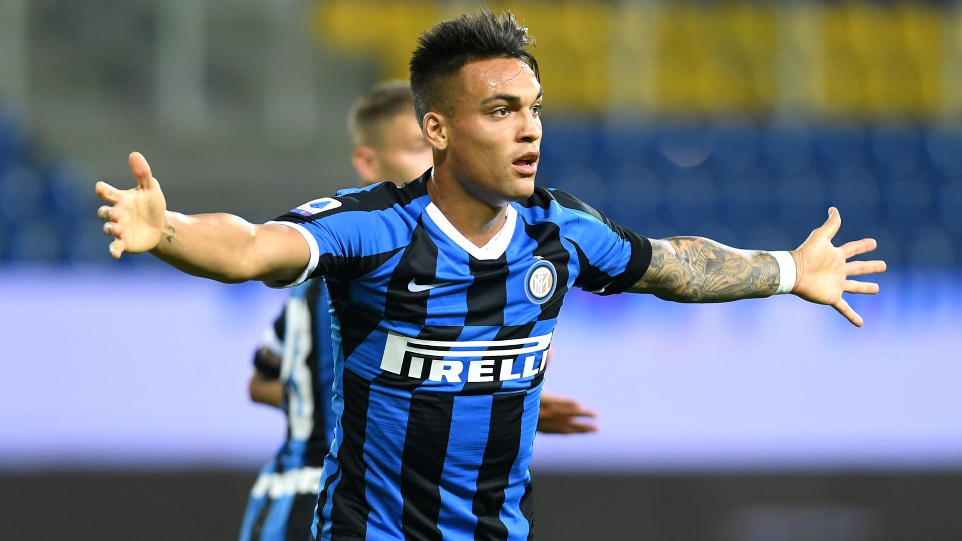 Lautaro Martínez actualmente es uno de los mejores delanteros del mundo y por este motivo varios equipos de nombre en Europa quieren contar con sus servicios, uno de ellos es el Atlético de Madrid de Diego Simeone ¿Qué otros equipos quieren al delantero? ¿Qué piensa sobre esto el Inter? Enterate de todas las novedades acá.
