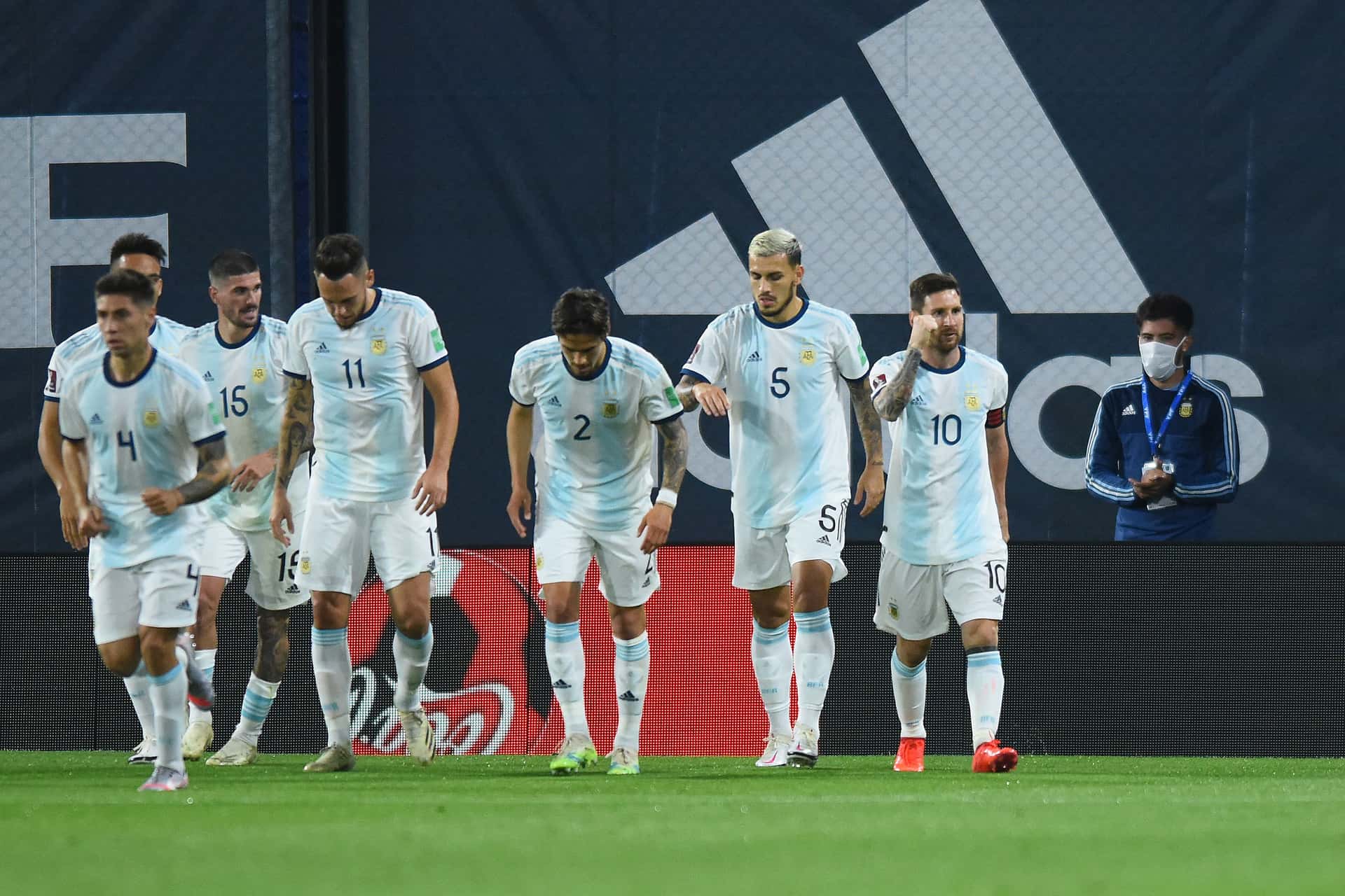 Leandro Paredes habló de lo bien que ve a la Pulga en el día a día.