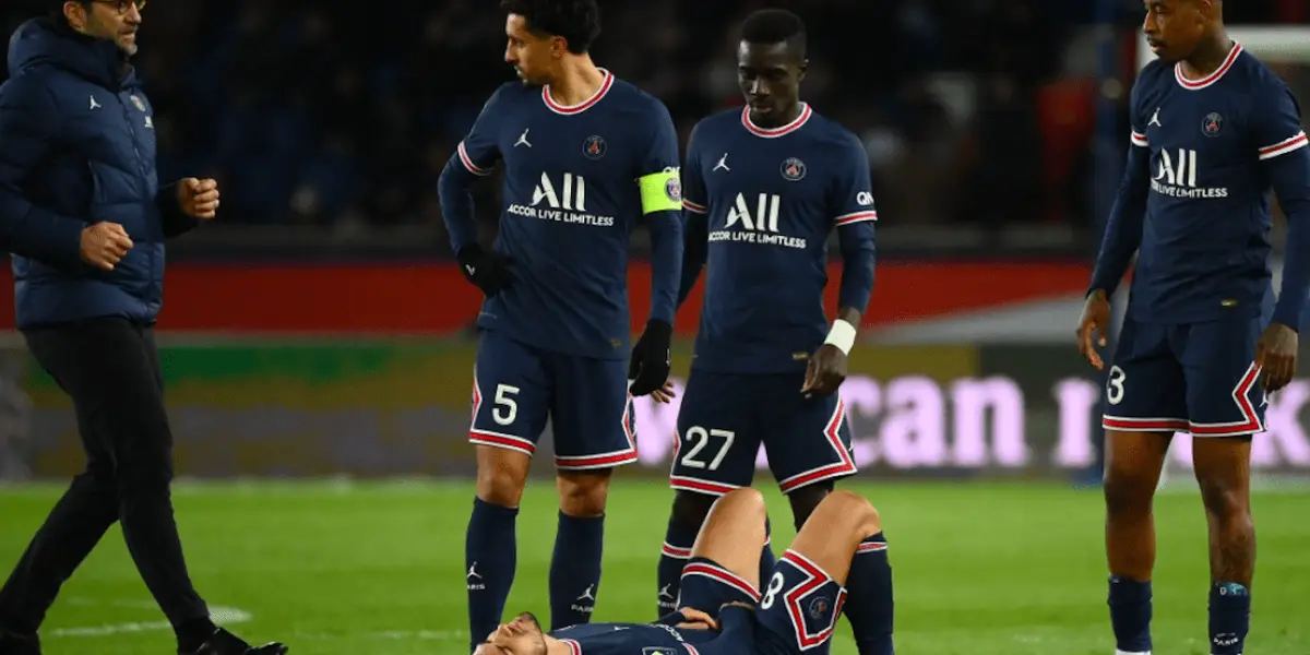 Leandro Paredes y Lucas Boyé no pudieron terminar sus partidos y siempre este tipo de cuestiones enciende las alarmas en el cuerpo técnico del conjunto Albiceleste.