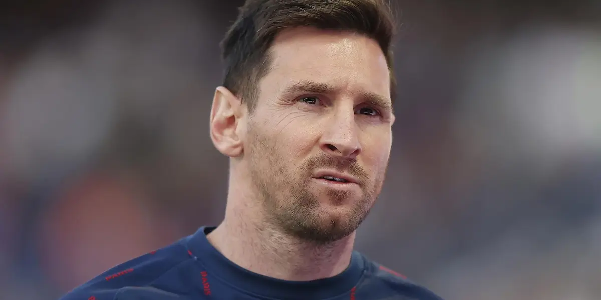 Leo acusa un dolor en las costillas y es duda para el partido del campeón ante Troyes, mañana en el Parque de los Príncipes.