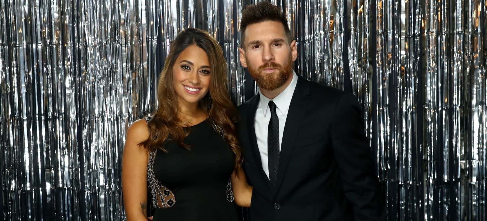 Leo seguirá al menos un año más en el PSG y, al parecer, su esposa está muy cómoda en la capital francesa.