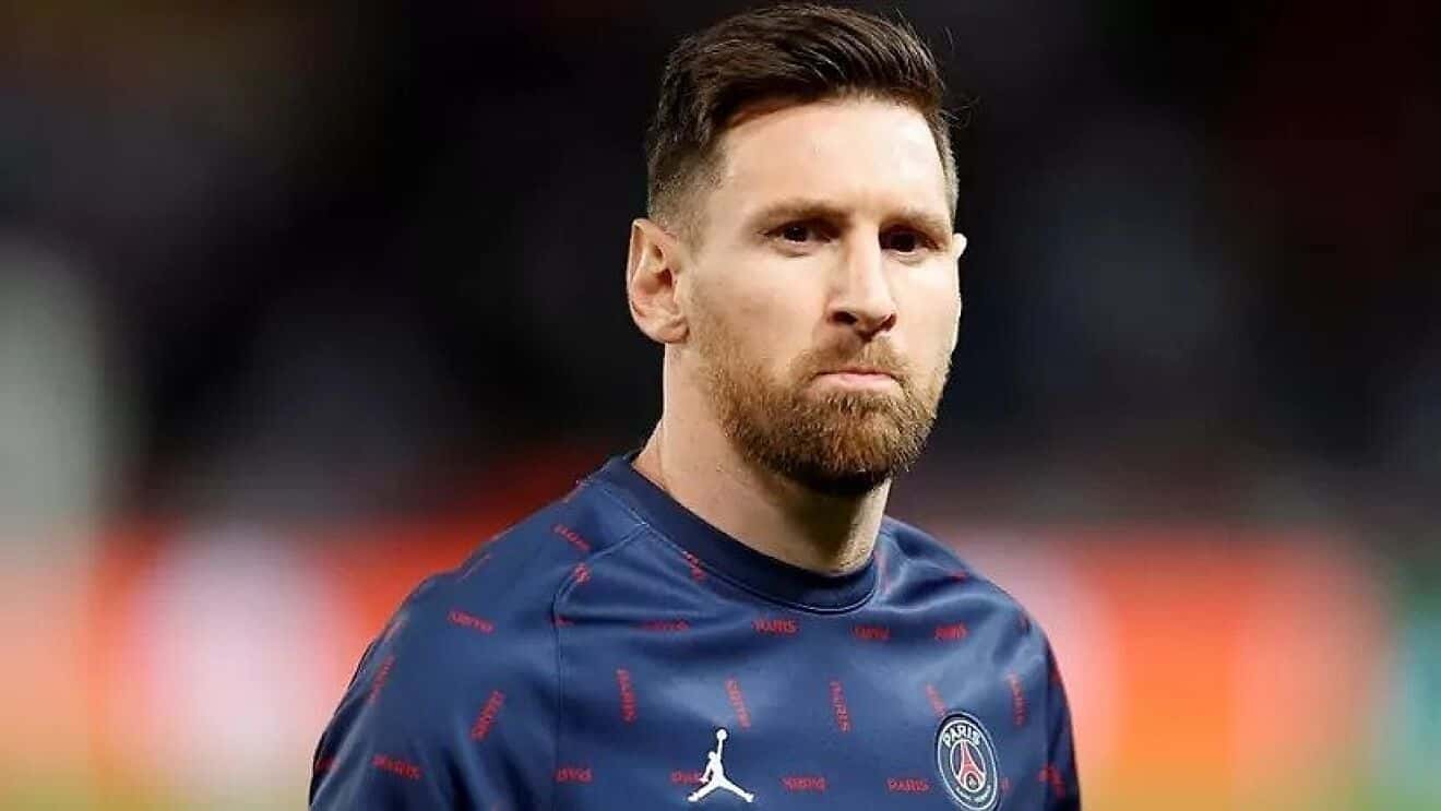 Leo volvió a trabajar con normalidad de cara al partido ante Nantes del proximo sábado.