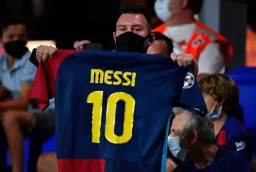 Lionel Messi dejó de pertenecer al Barcelona y en el encuentro por el trofeo Joan Gamper ante la Juventus los hinchas corearon su nombre mientras el técnico Ronald Koeman daba su discurso antes del inicio del partido ¿Cómo fue la reacción de los simpatizantes? Enterate de toda la información acá.