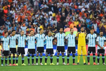 Lionel Messi es el líder del vestuario de la Selección de Fútbol de Argentina, pero un jugador tuvo que salir para que esto suceda.