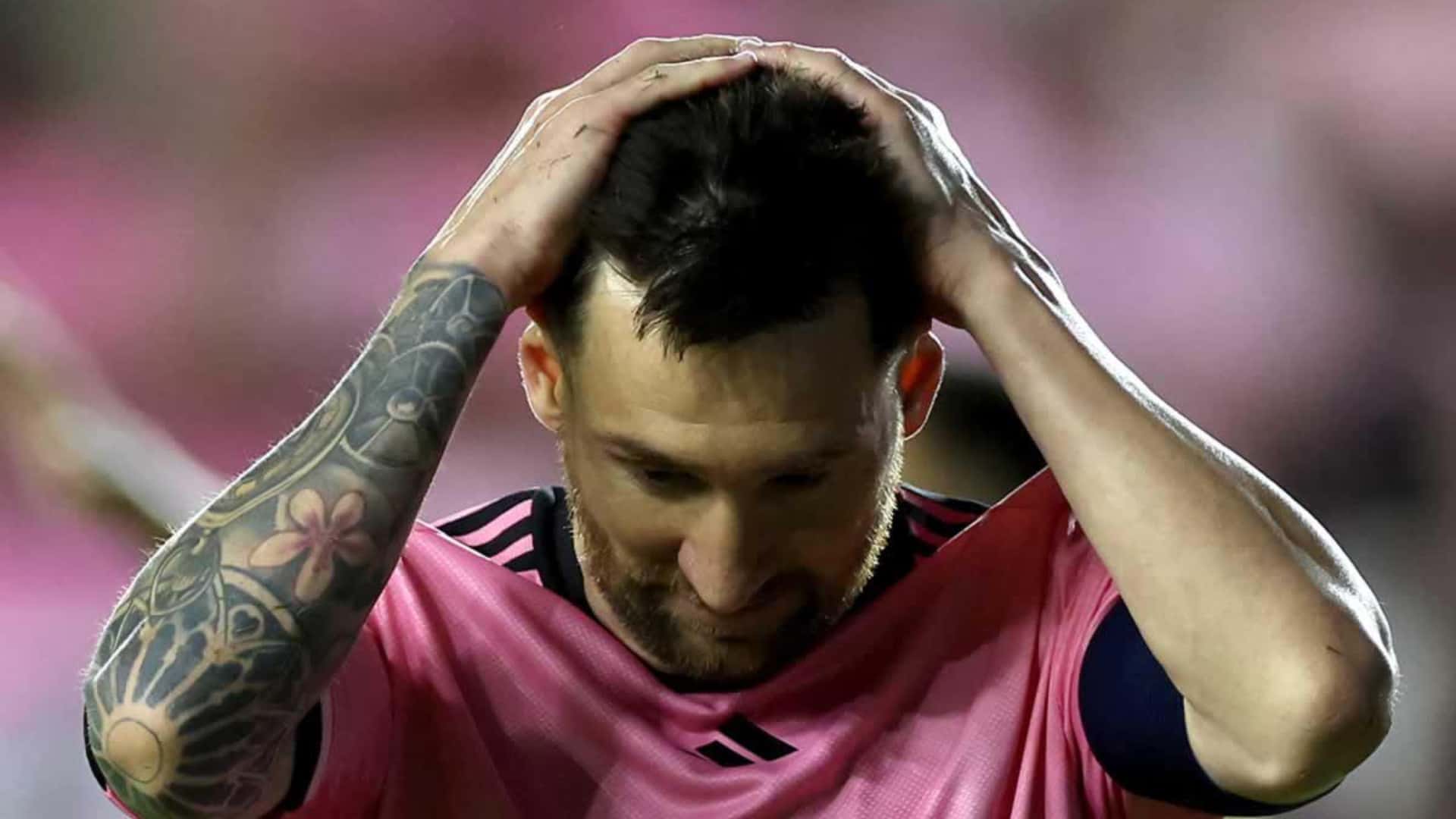 Lionel Messi salió lesionado contra Nashville