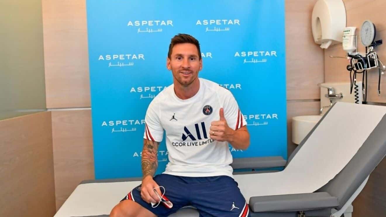 Lionel Messi se transformó en nuevo futbolista del PSG y revolucionó al mundo del fútbol tras dejar el Barcelona luego de más de 20 años en la institución, está decisión hace que el conjunto español pierda no solo en lo futbolístico sino también en lo económico ¿Qué sponsors se irían del club? Enterate de todas las novedades acá