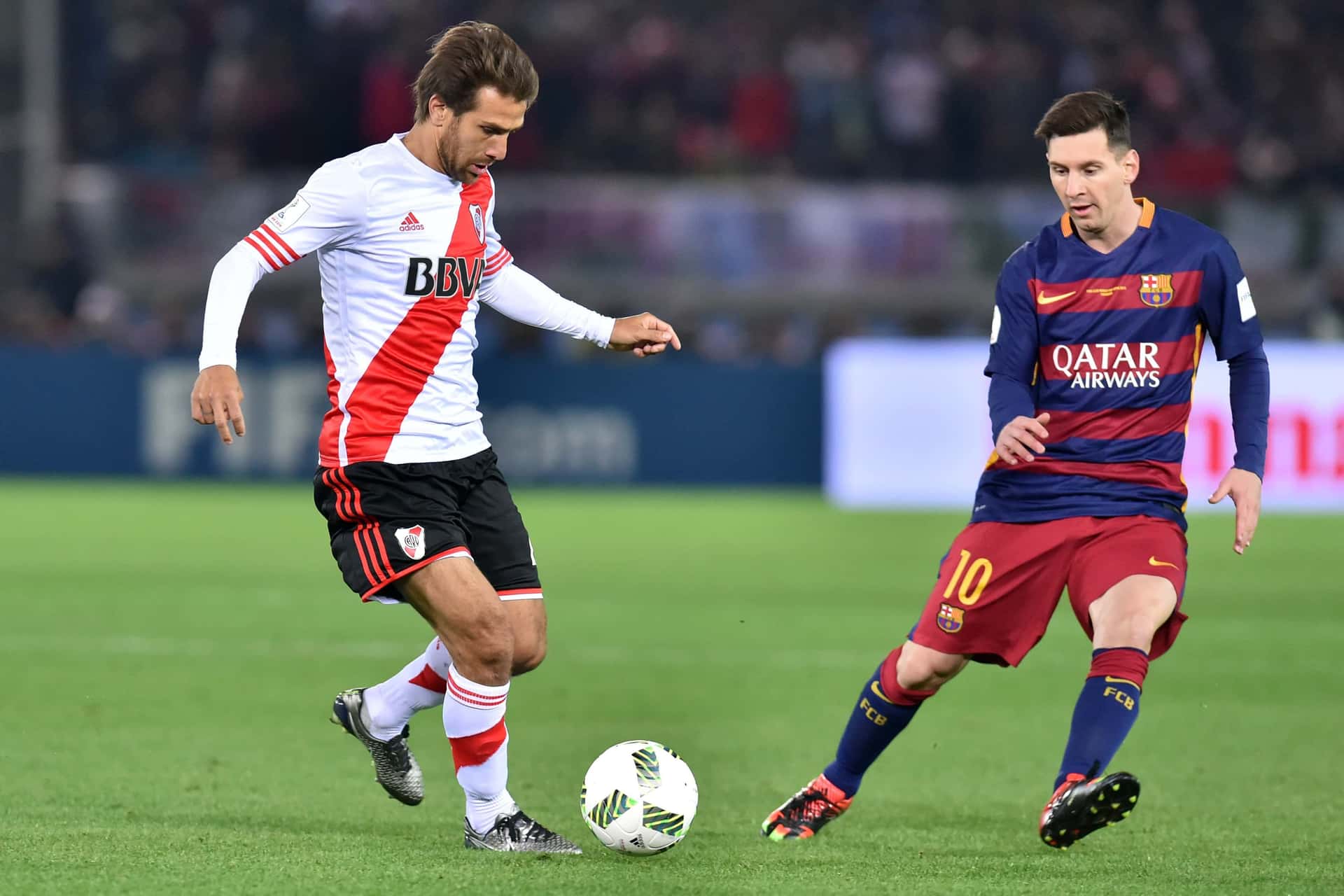 Lionel Messi tuvo un largo camino hasta llegar a lo que es hoy, uno de los mejores jugadores de la historia del fútbol, para eso la peleó desde muy chico arrancando en las inferiores de Newell's y luego tuvo la chance de ir a River ¿Cuál fue el motivo por el que Messi no llegó al elenco de Núñez? Todos los detalles acá.