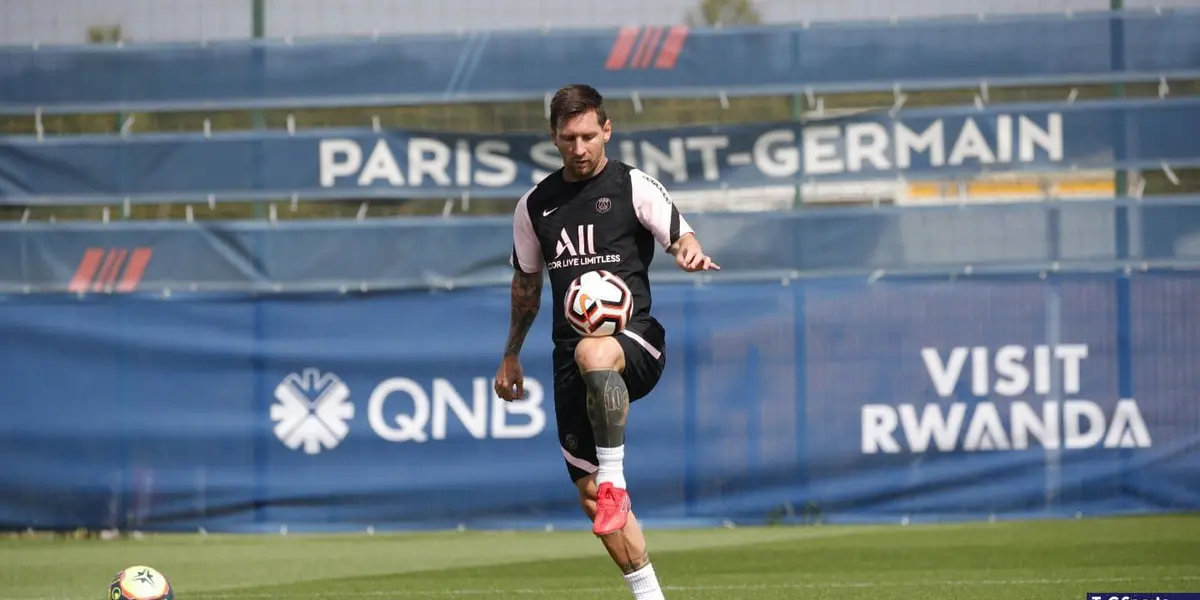 Lionel Messi ya se encuentra establecido en París y entrena en el PSG bajo las órdenes de Mauricio Pochettino, mientras tanto está hospedado en el hotel "Le Royal Monceau", pero la idea es mudarse a las afueras de la ciudad y le ofrecieron cuatro mansiones para vivir ¿Cómo son y que precio tienen? Toda la información acá.