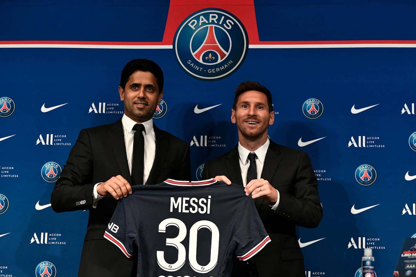 Lionel Messi ya se presentó como nuevo futbolista del PSG y esto revolucionó tanto al mundo del fútbol como a los fanáticos del conjunto de París que lo hicieron notar en las redes sociales, donde los seguidores del Instagram oficial del club aumentaron de manera notoria ¿Cuánto fue el crecimiento? Enterate de toda la información acá.