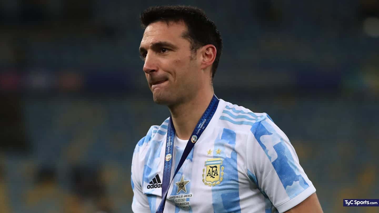 Lionel Scaloni es actualmente el técnico más nombrado en toda américa, luego de reemplazar a Jorge Sampaoli agarró el puesto de DT y se consolidó logrando la tan ansiada Copa América ¿Cual es el salario del entrenador? Enterate acá de toda la información.