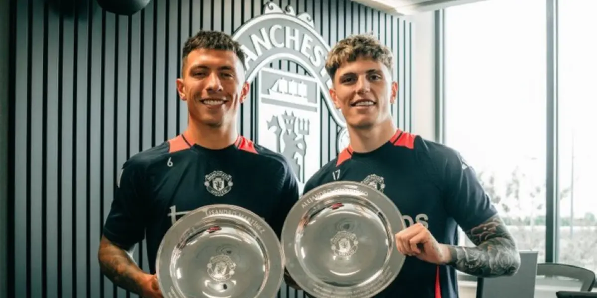 Lisandro Martínez y Alejandro Garnacho,Manchester United