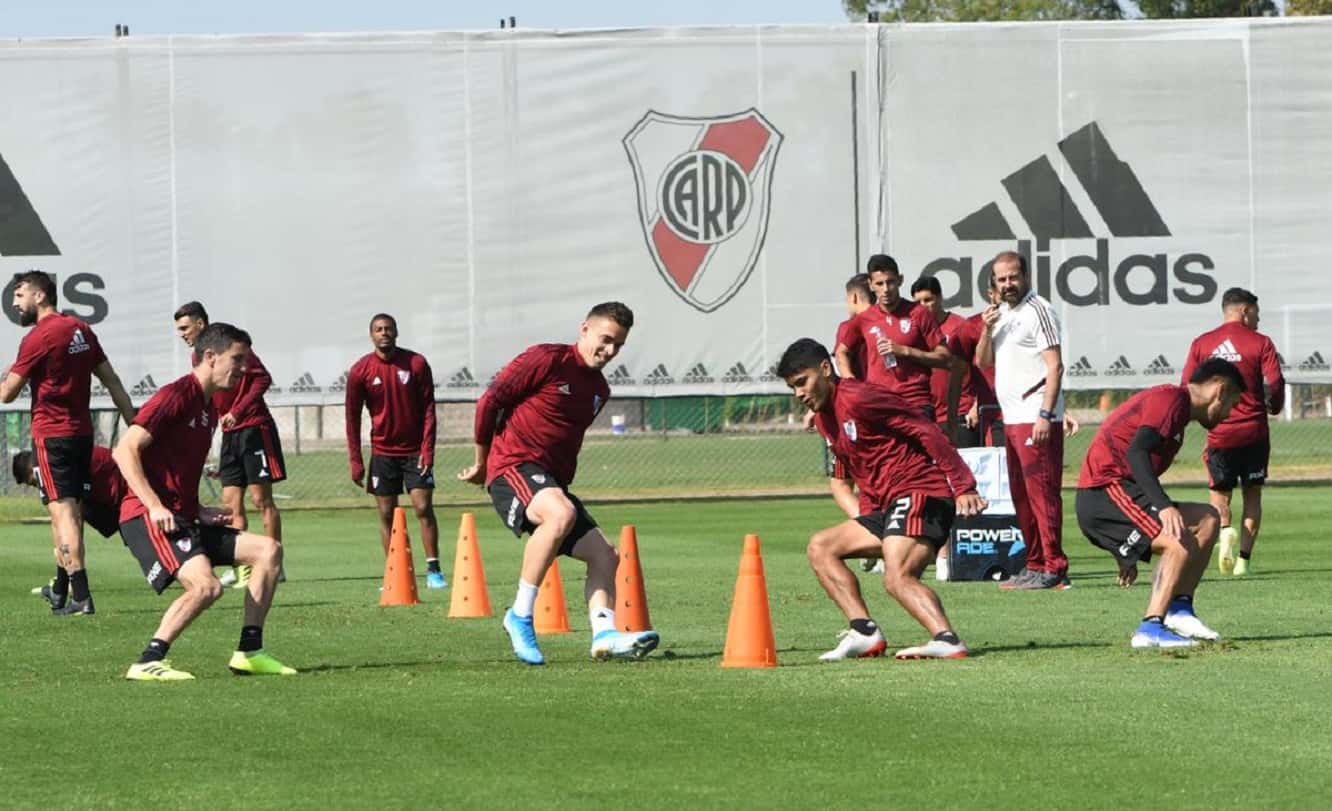 Los futbolistas del Millonario se presentaron este miércoles en el River Camp.