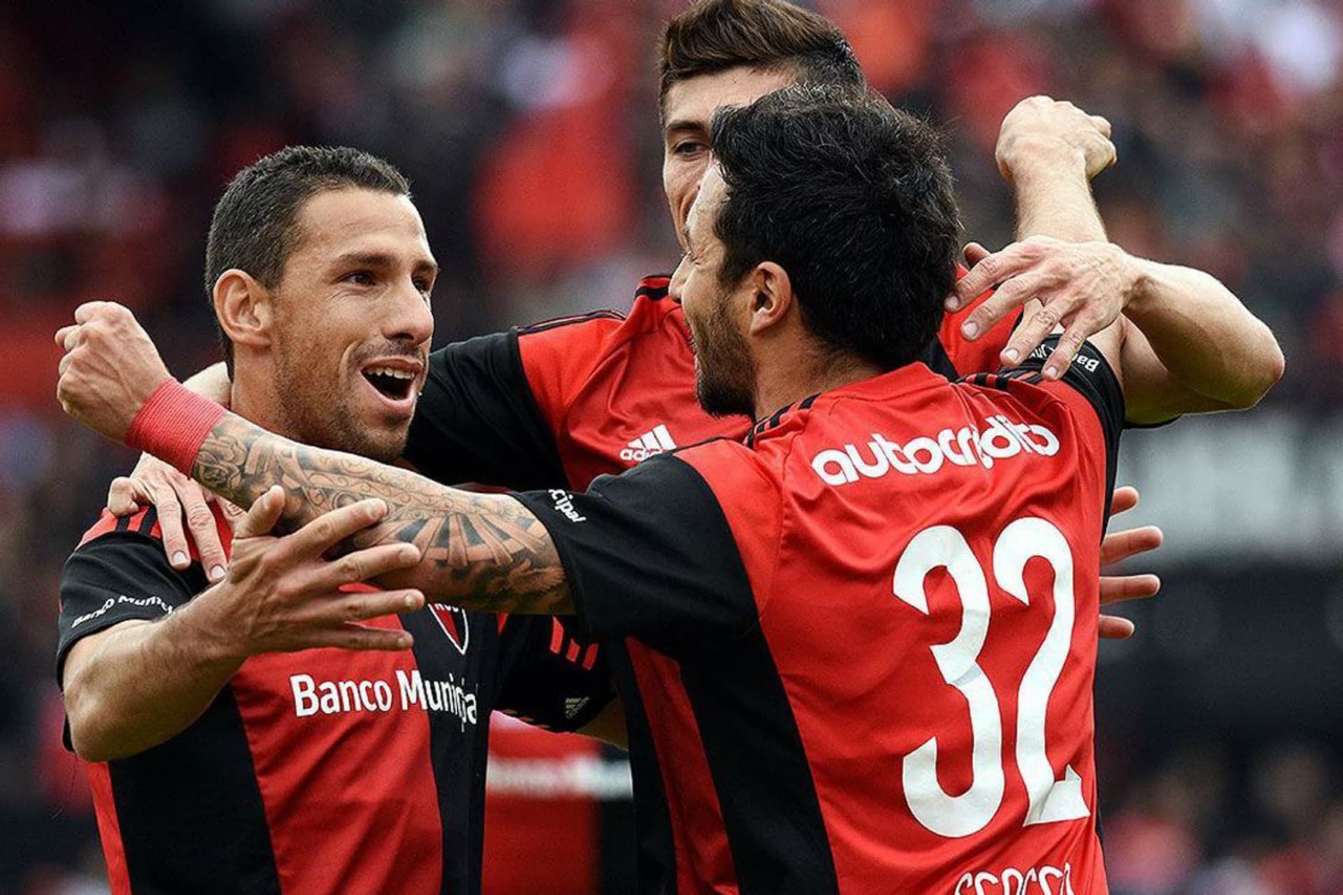 Los ídolos de Newell's, recientemente retirados, se sumarán a Hughes Football Club de la Liga Venadense.
