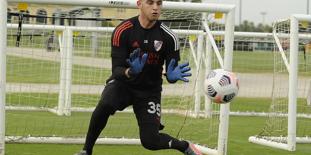 Los juveniles que participan por primera vez de la pretemporada con el plantel profesional tienen un nuevo look.