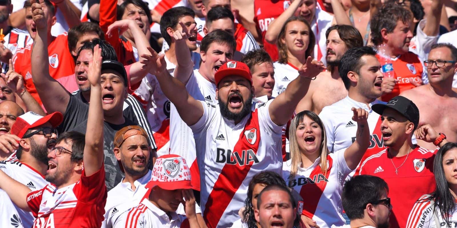 Luego de concretar el retorno de Kranevitter y Nacho Fernández, ahora los fanáticos piden por la vuelta de otra gloria del club.
