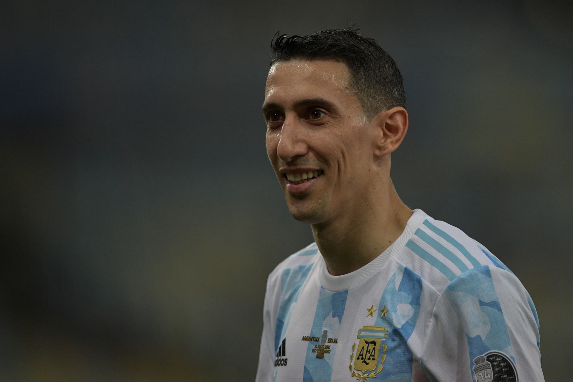 Luego de ganar la Copa América, Fideo recibió a un nene con una extraña enfermedad.