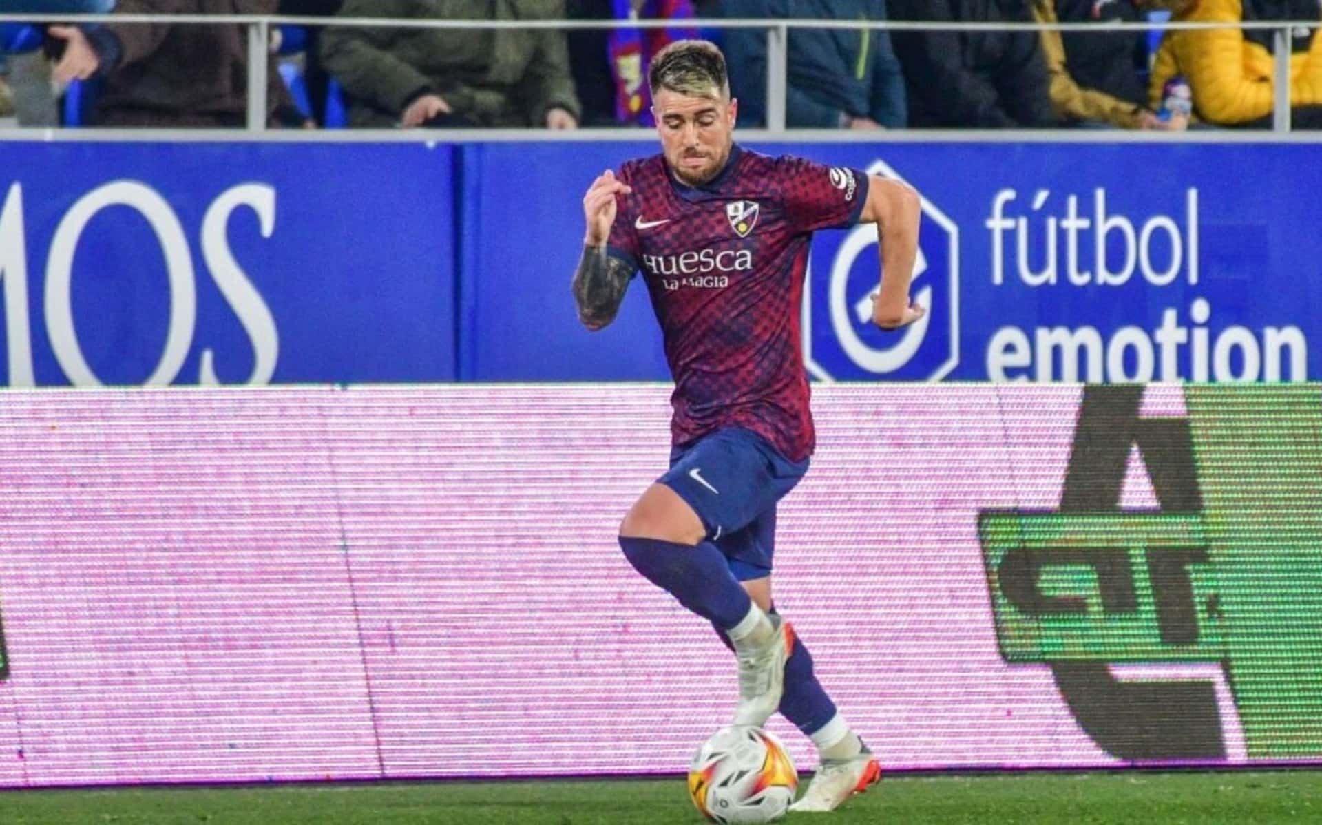 Luego de haber recorrido clubes del ascenso en España, decidió volver al club de sus amores