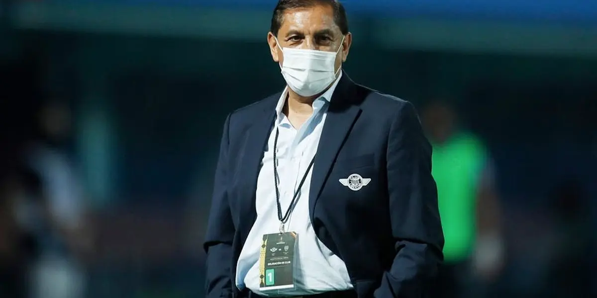 Luego de la derrota contra Boca Juniors el entrenador argentino le hicieron una pregunta inusual.