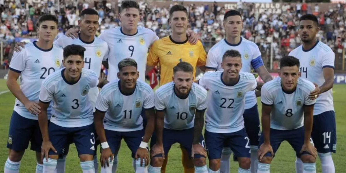 Luego de que se concretaran salidas, el Sevilla busca reforzar su plantel de cara a lo que viene