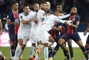 Luego de un partido controversial entre París Saint Germain Football Club y Olympique de Marsella, Darío Benedetto siguió metiendo leña al fuego a su pelea contra Leandro Paredes.
 