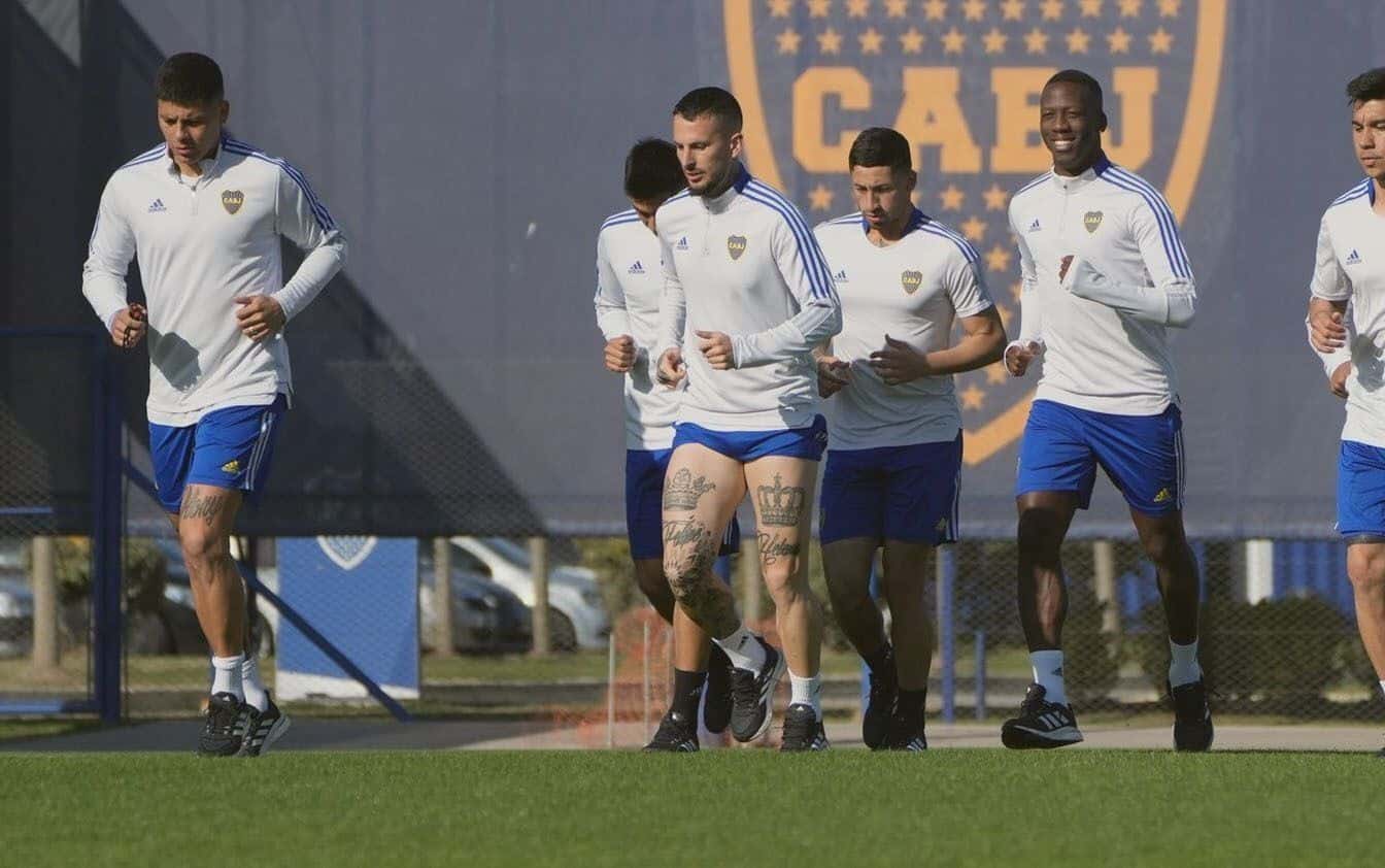 Luego del triunfo clave ante Vélez, el DT ya diagrama el equipo ante el Lobo y podría contar de nuevo con dos piezas importantes.