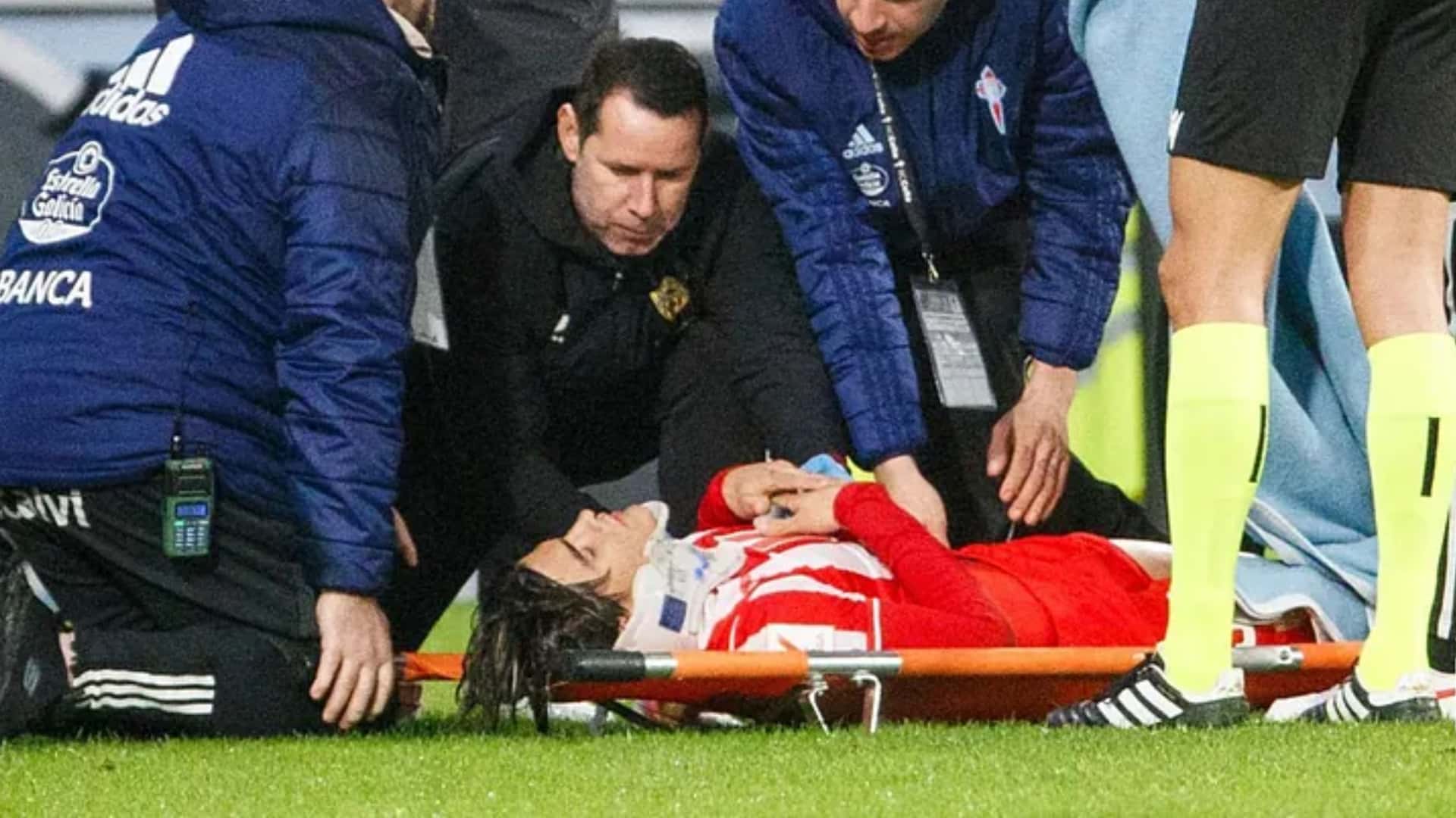 Luka Romero tuvo que ser evacuado al hospital